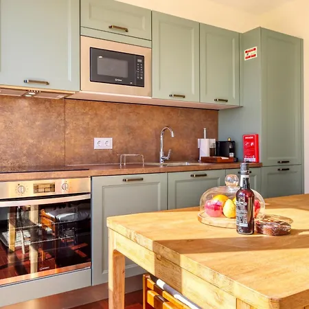 Refugio No Ii, A In Madeira Appartement